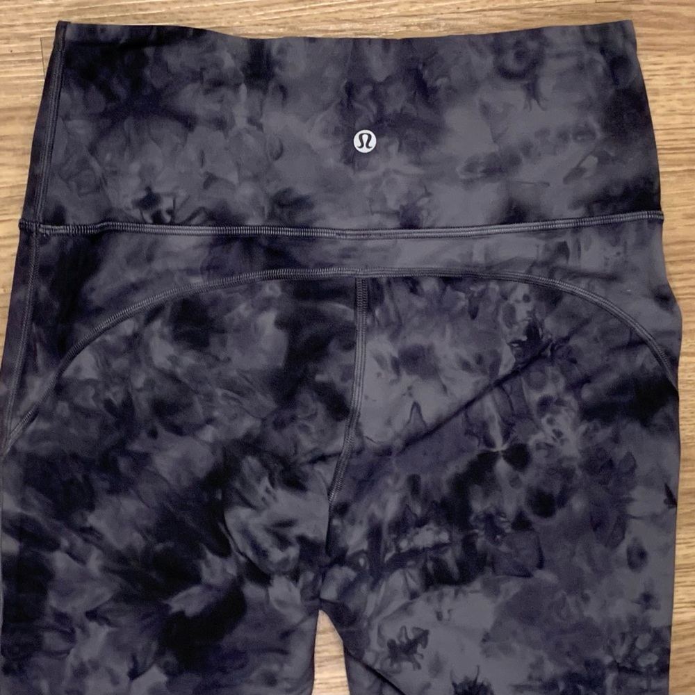 Lululemon Groove Super-High-Rise Flared Pant Nulu Diamond Dye Pitch Grey Size 8 - Picture 12 of 15